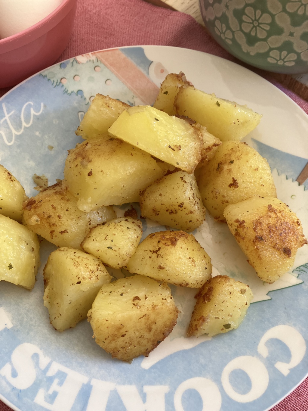 Golden butter potatoes